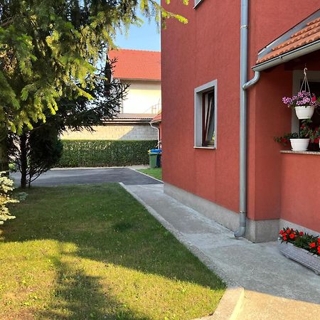 Apartment T&M Zagreb Airport Velika Gorica Exterior foto